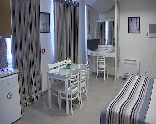 קלמאטה Mantinia Bay Hotel מראה חיצוני תמונה